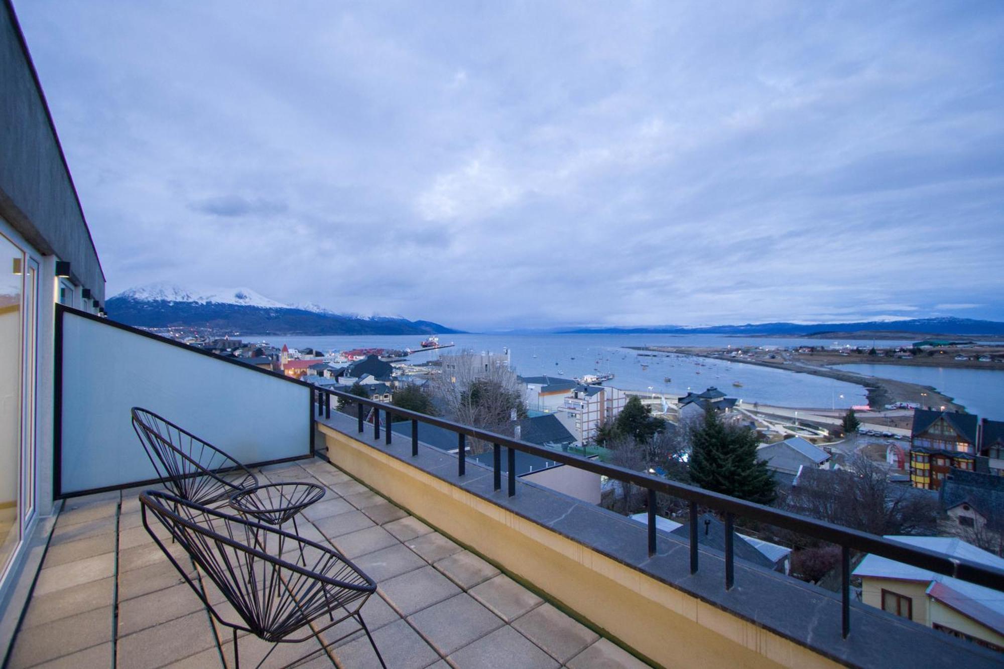Pacifico Apartamentos Centro Ushuaia Zewnętrze zdjęcie